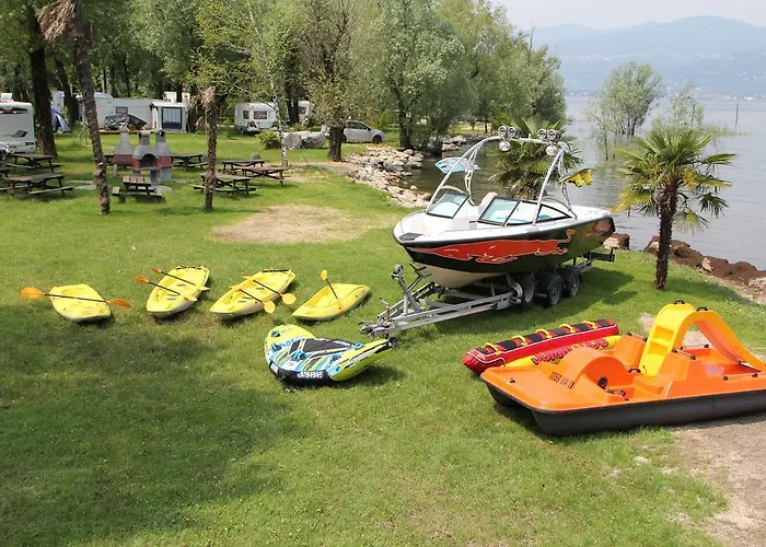 Dkamping Village Кемпинг