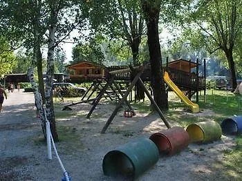 Dkamping Village Испра