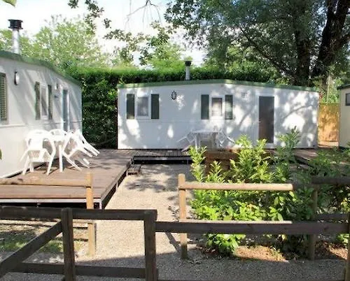 Кемпинг Dkamping Village