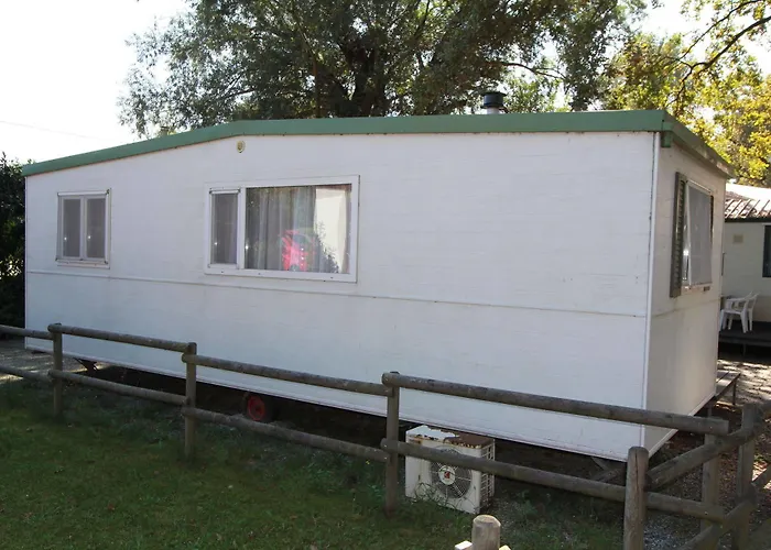 Dkamping Village 4* Испра