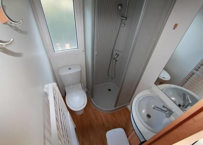 Dkamping Village 4* Испра